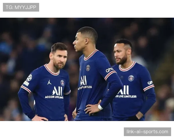 内马尔在巴黎圣日耳曼的核心地位为何始终难以稳固？