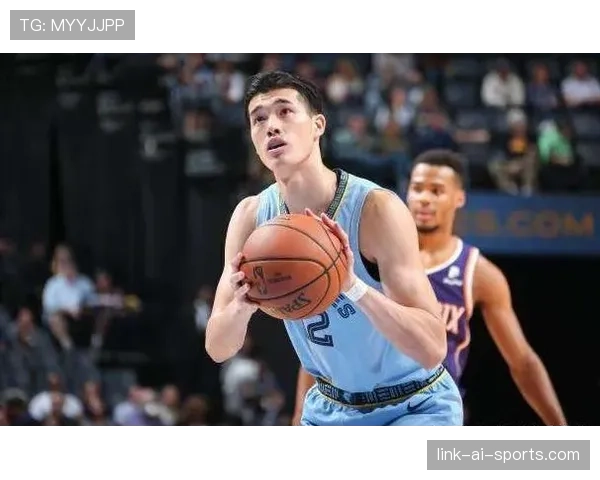 克鲁伊夫式直塞主导进攻，本赛季组织角色显著强化